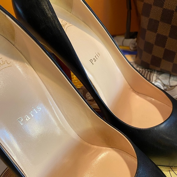 Red Bottoms-Authentic Christian Louboutin Black Leather Bianca Platform Size 39 - Picture 9 of 16